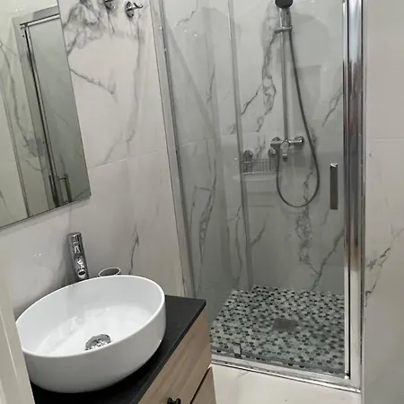 D'azur-35 Appartement *