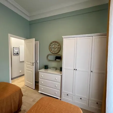 D'azur-35 Appartement *